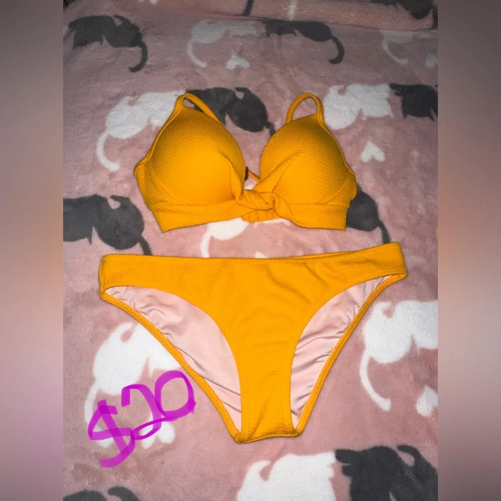 bikini - Picture 7 of 7